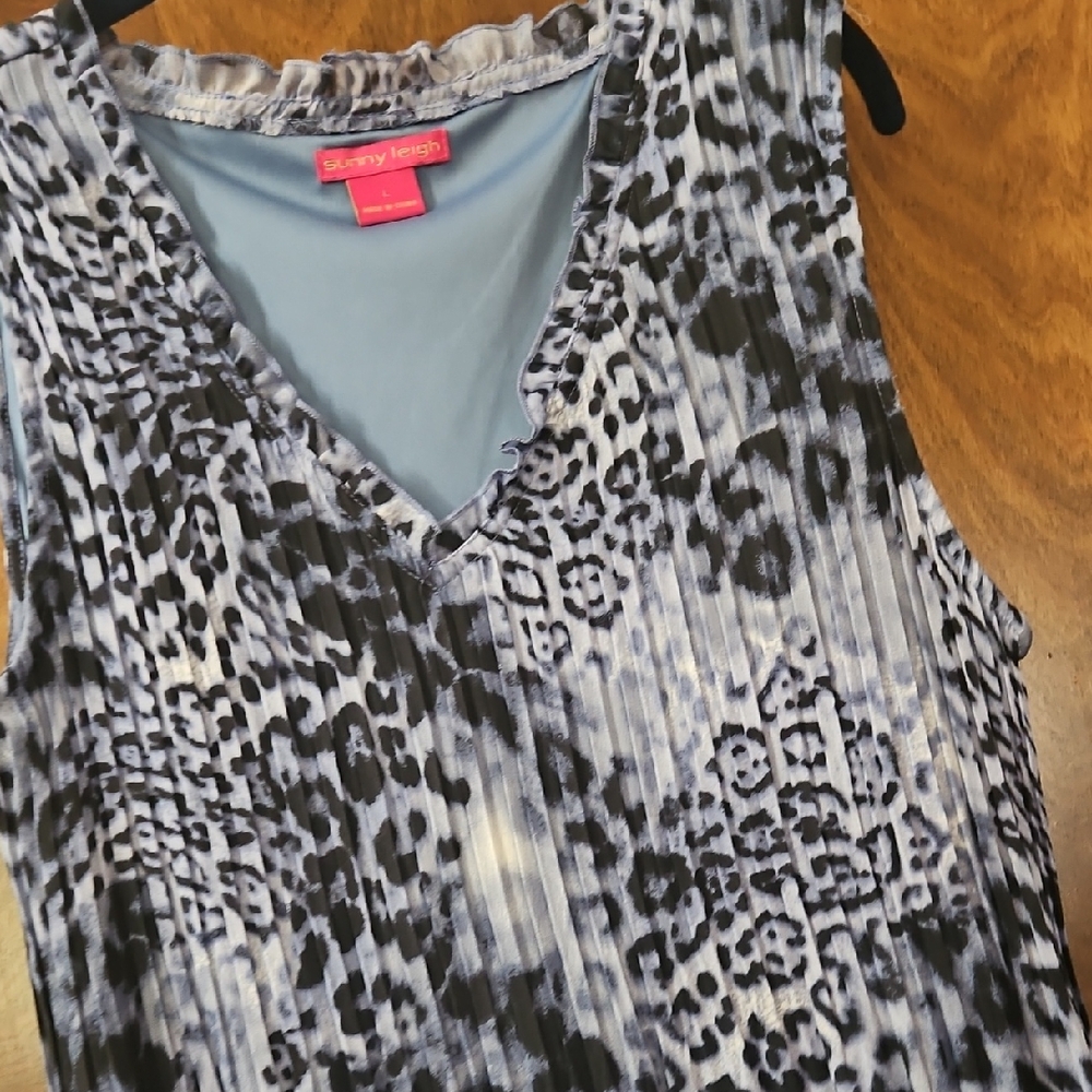 Sunny Leigh Light Blue and Black Leopard Pleated V-Neck Tank
